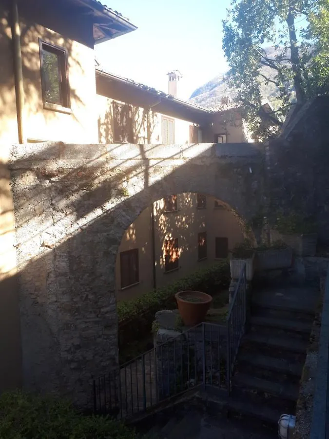 Perfect Stay With Pool And View Nesso Apartment