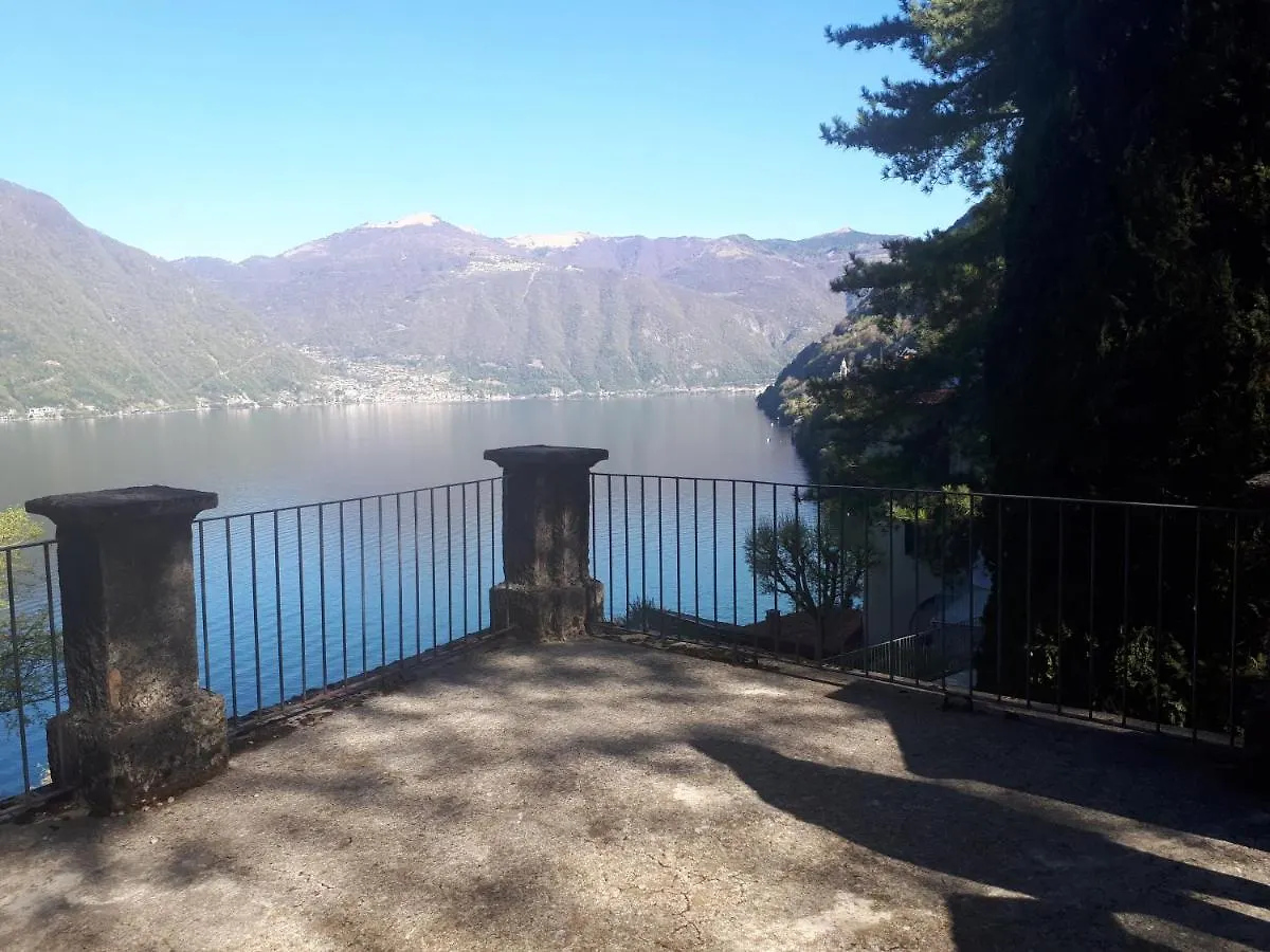 Perfect Stay With Pool And View Nesso Apartment